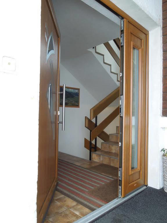 Haus Bergkranz Bed & Breakfast Lermoos Ngoại thất bức ảnh